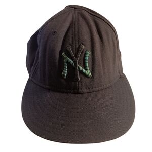 New Era Authentic Collection NY Cap 7 1/4